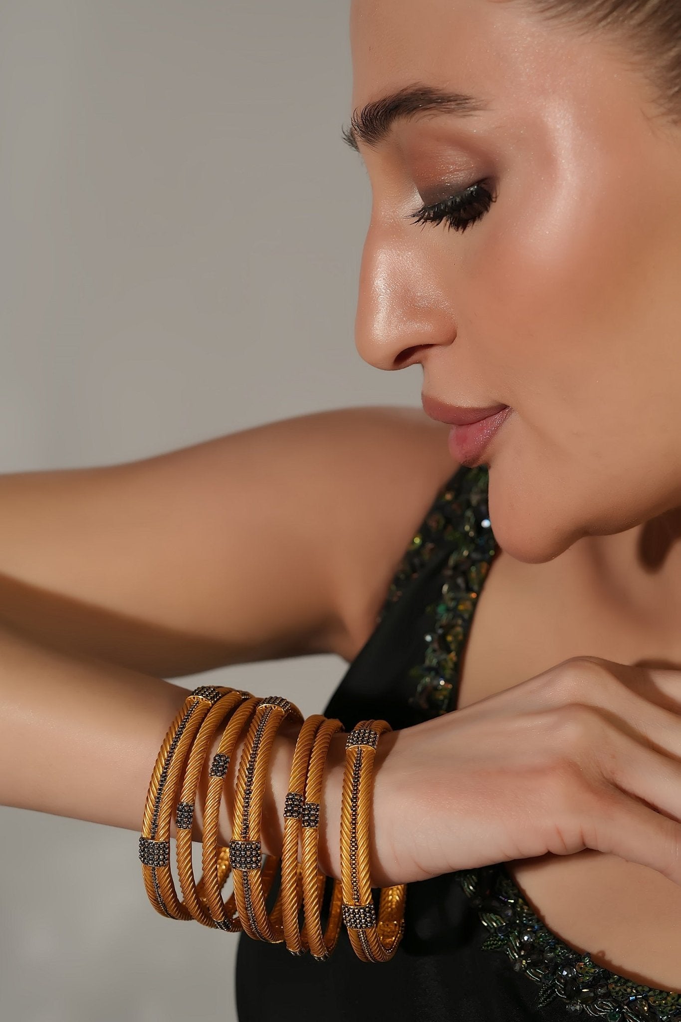 Twist Luxe Bangle | The Eternals - Asim Qayyum Jewelers