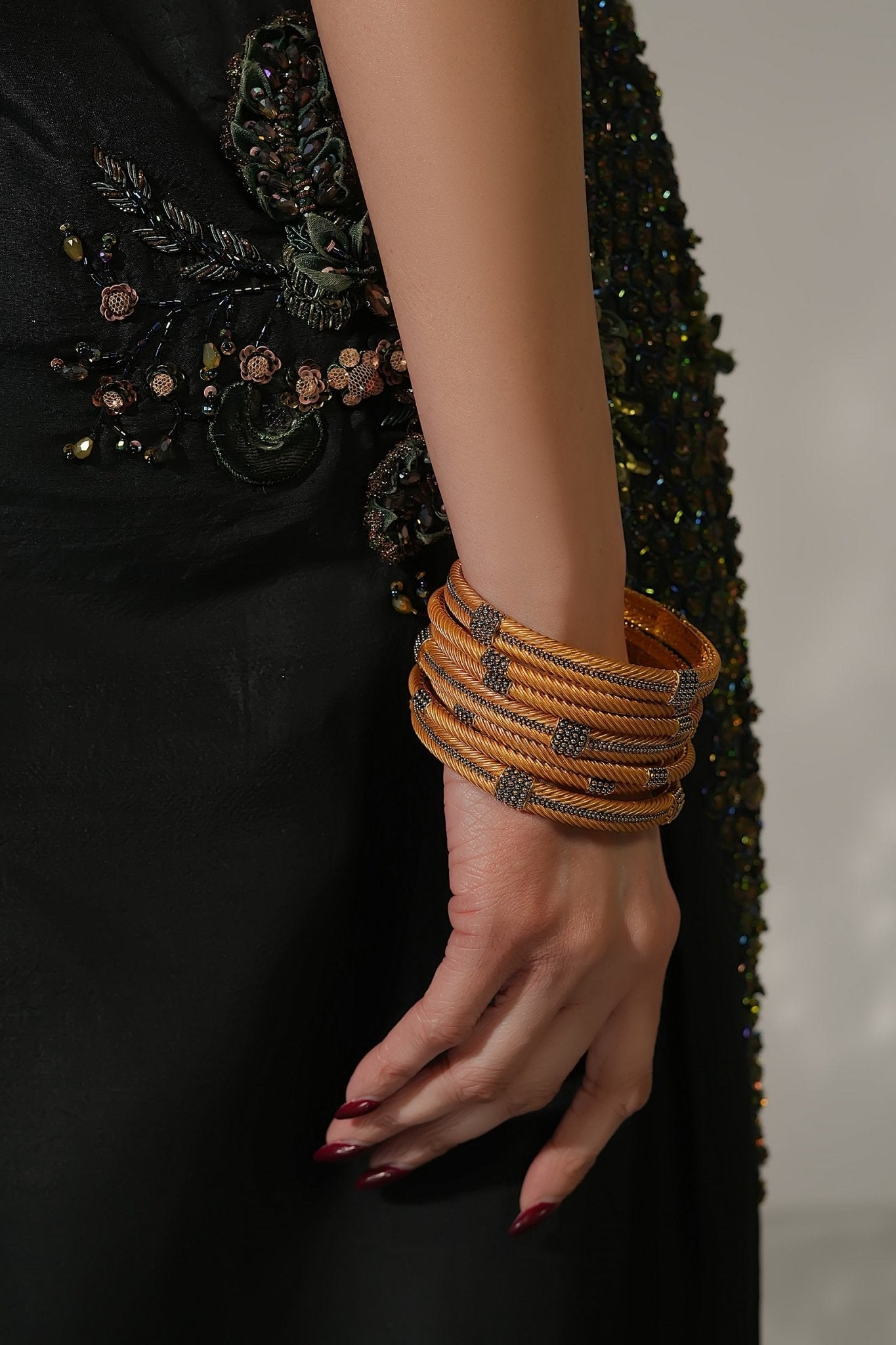 Twist Luxe Bangle | The Eternals - Asim Qayyum Jewelers