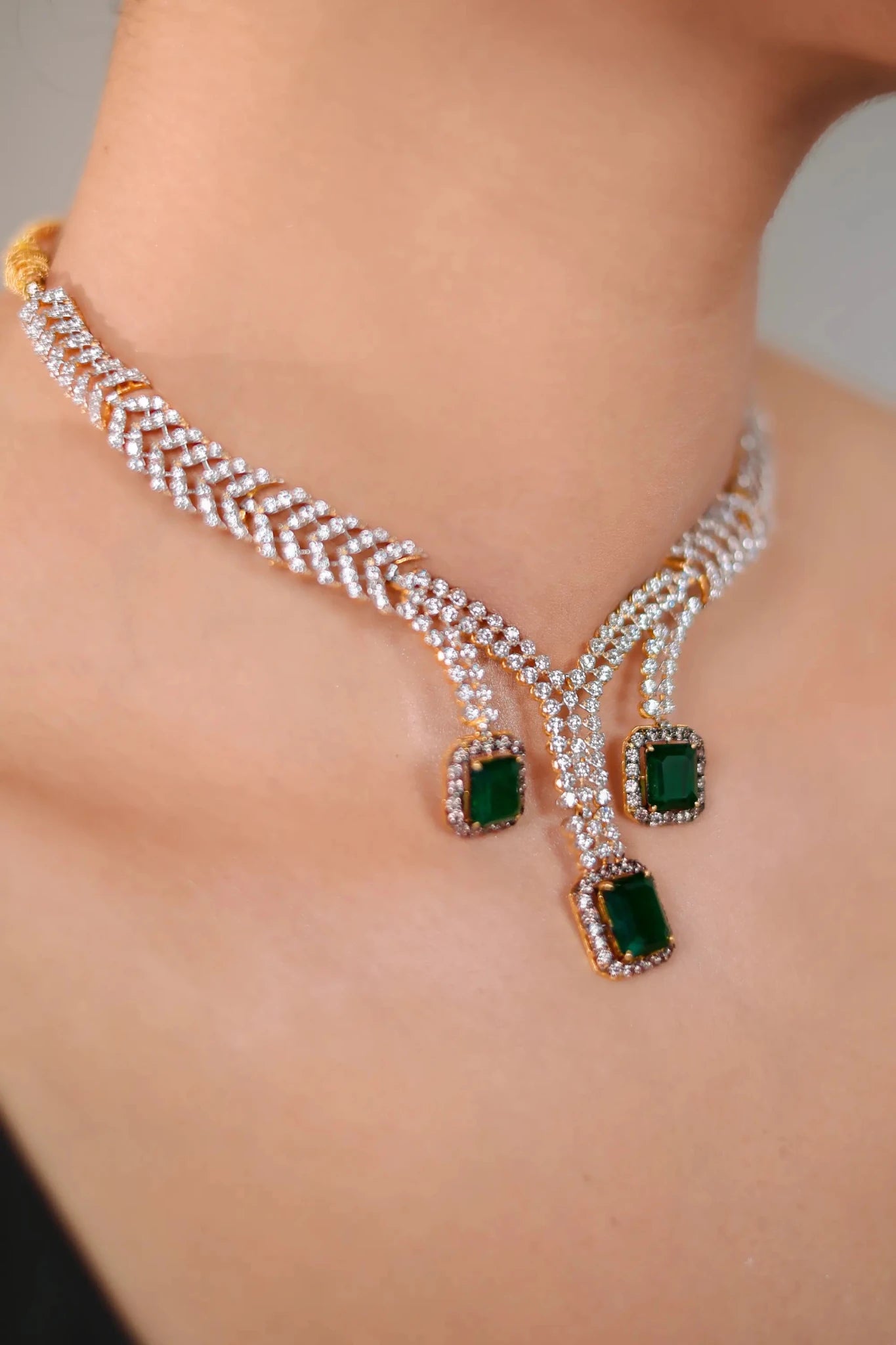 Arora - Asim Qayyum Jewelers