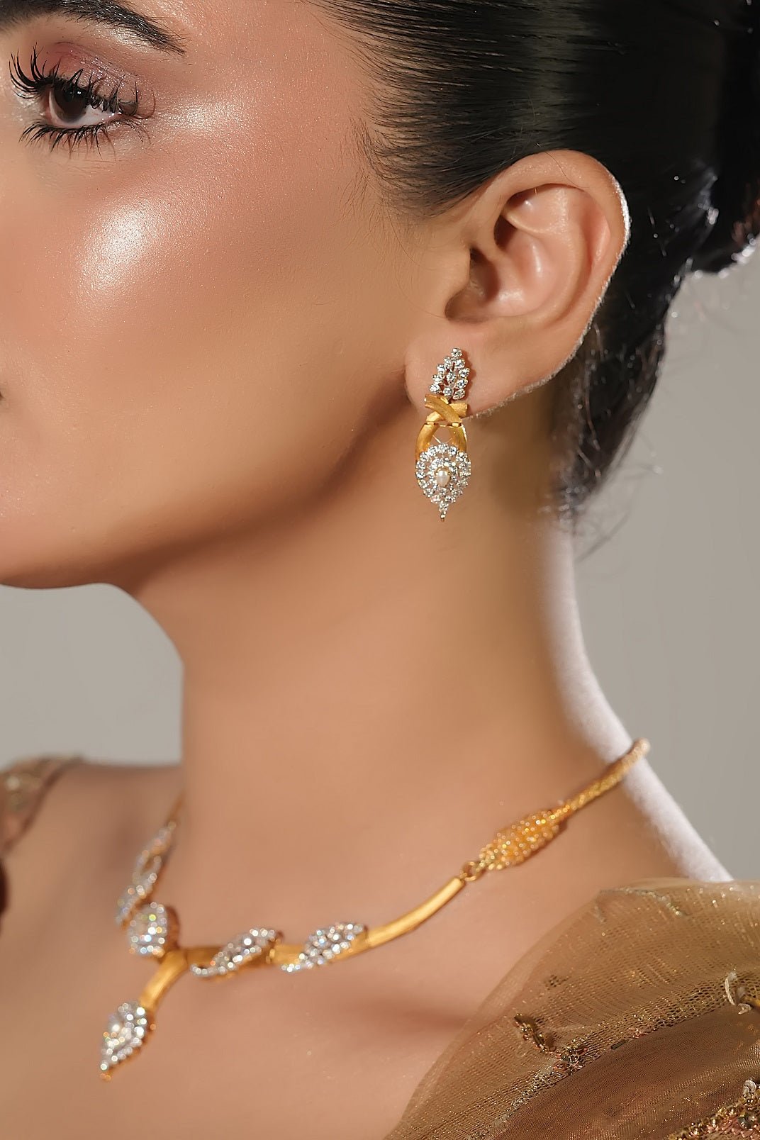 Crystal Luxe | The Eternals - Asim Qayyum Jewelers