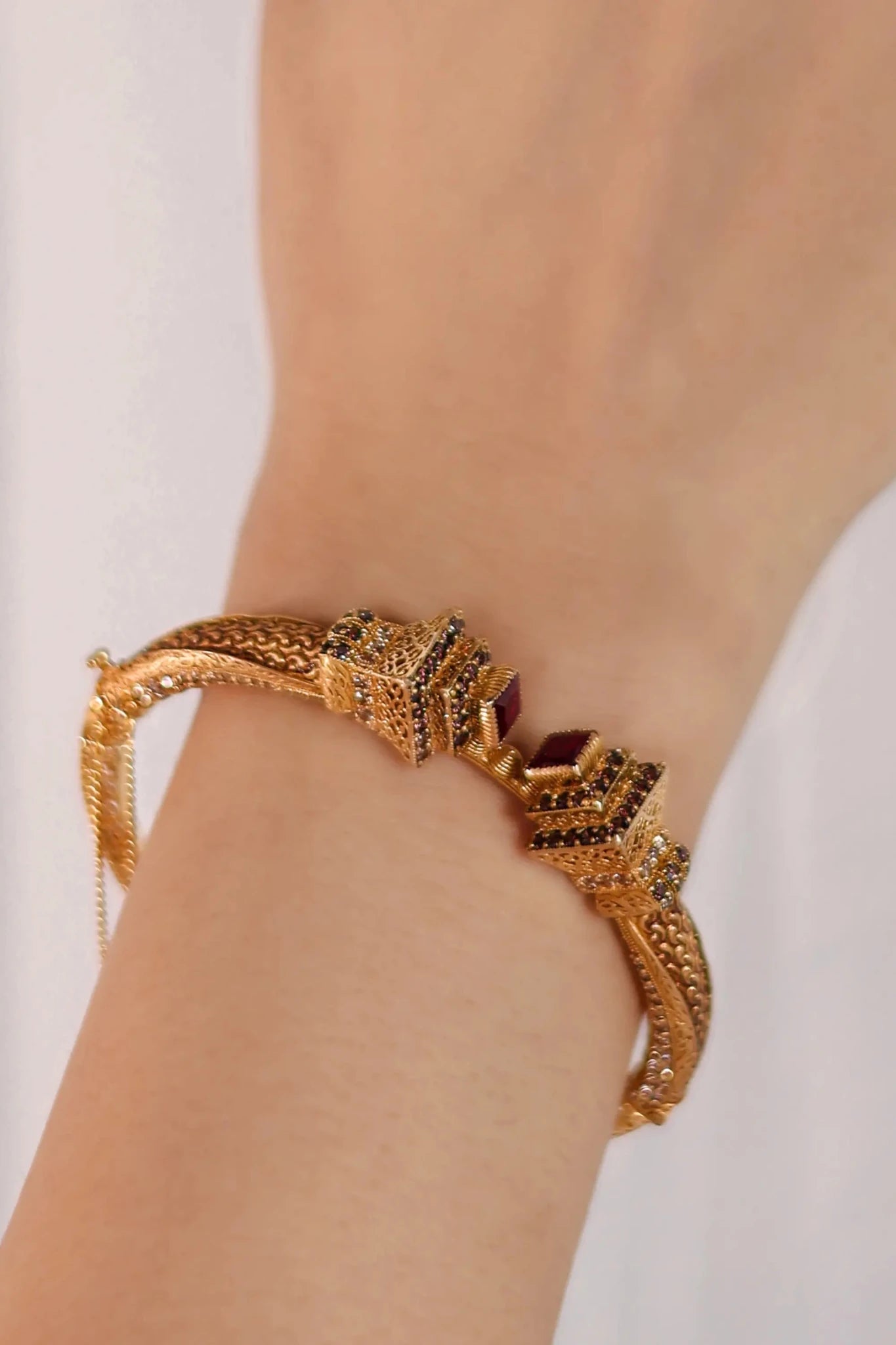 Tesoro - Asim Qayyum Jewelers