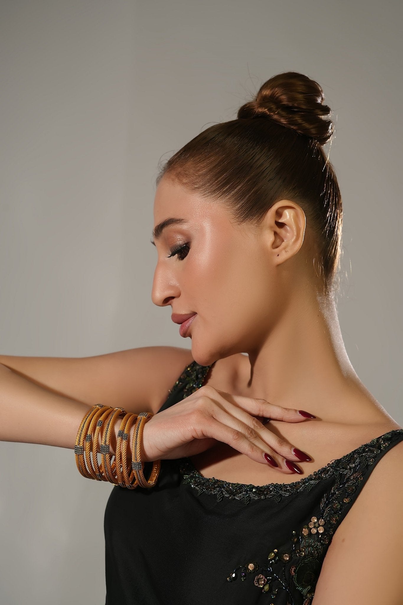 Twist Luxe Bangle | The Eternals - Asim Qayyum Jewelers